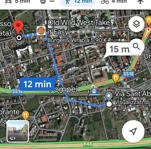 Alma House بومبيي