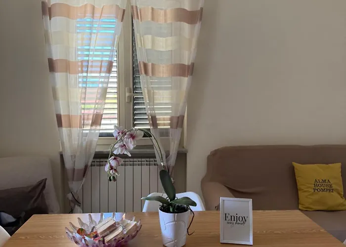 بيت للعطل Alma House *